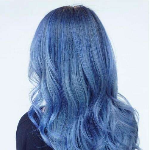 好想染这种蓝色的头发!